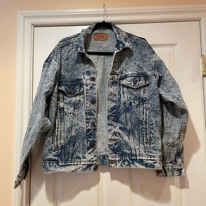 Vintage Levi’s acid wash or tie die denim jacket